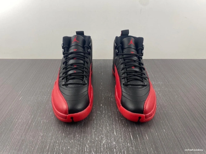 Flu Retro (2016) 12 Game 130690-002 Jordan 0827